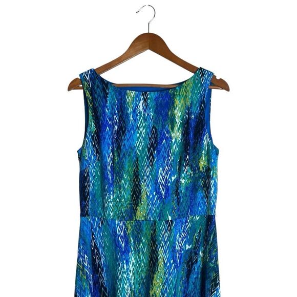 Jones studio sleeveless patterned dress. Size‎ 10 - Picture 2 of 9
